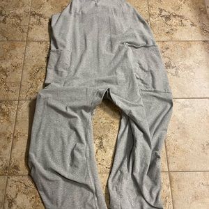 Like new free people romper. Super comfortable. Fits on the larger side.